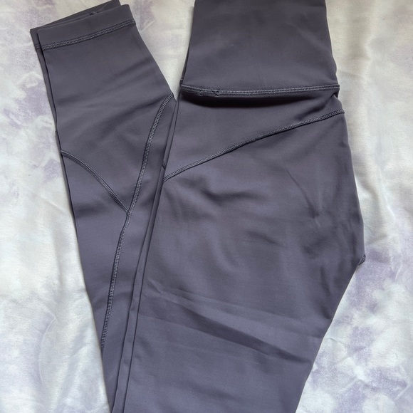 Lululemon In Movements 25” - Picture 2 of 5